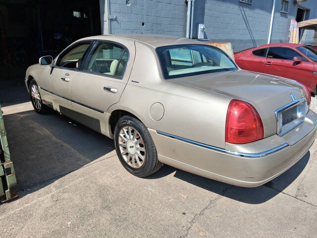 lincoln town car 2007 1LNHM81W77Y602362 image lincoln town car 2007 1LNHM81W77Y602362 image